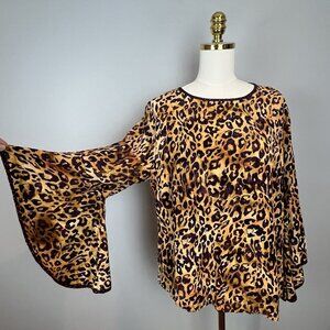 Go Fish Animal Print Top Womens Size Large Dramatic Bell Sleeves Eccentric